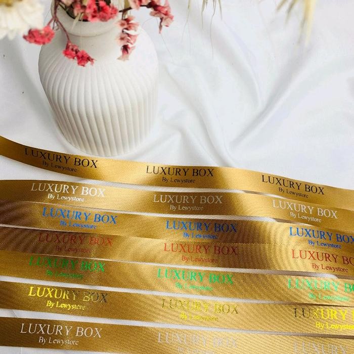 

Lewy Store Pita Custom Printing lebar 1,6 cm PART 2 panjang 18 meter Pita satin Import tanpa Preorder Hitam Putih Merah Hijau Biru Pink Gold Silver - 1,6 Golde brown, Gold