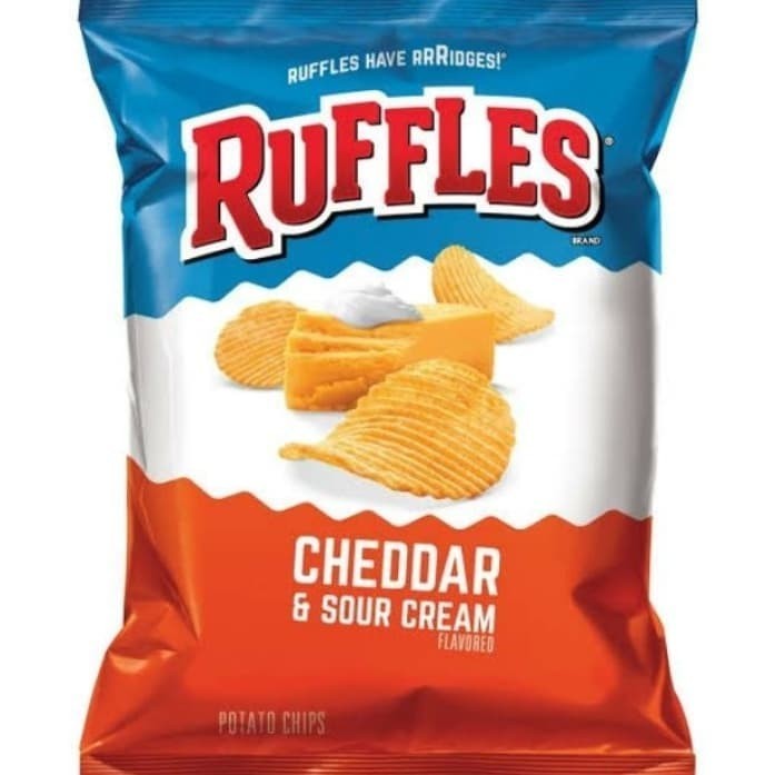 

Ruffles Cheddar and Sour Cream 184gr Chips chip potato keripik kentang