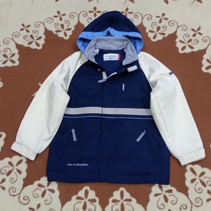 

jaket GUNUNG ALBE DE KICHU KICHU OUTDOOR PRIA kasual bagus kondisi istimewa sekali sz XL