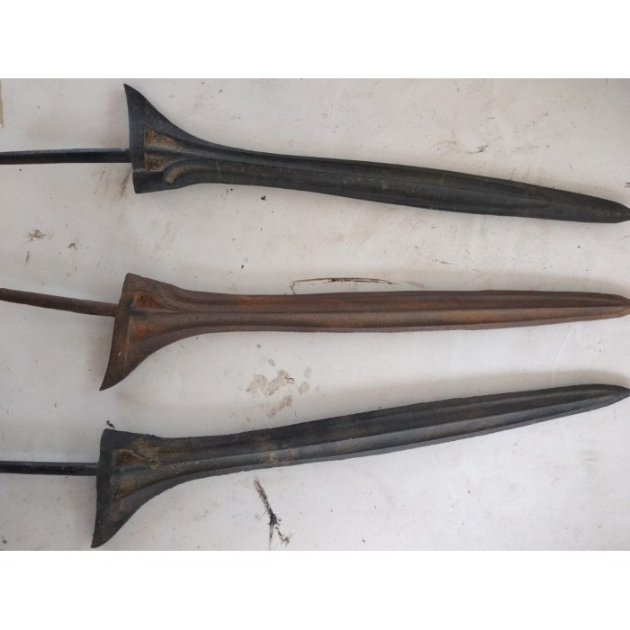 

Keris PB putran keleng bahan besi baja satuan MURAH MERIAHH