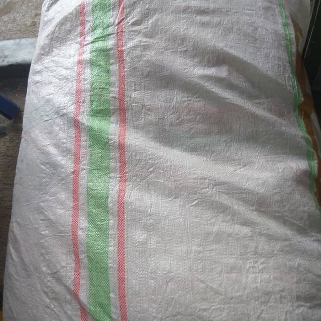 Karung  Plastik Putih Bekas Besar 150kg