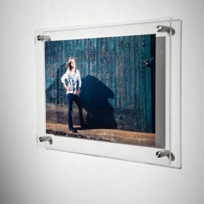 FRAME POSTER Ukuran 75x50cm / 50x75cm