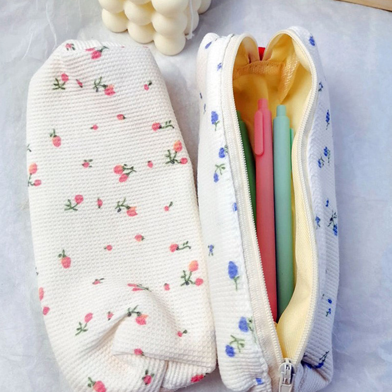

Kawaii Floral Fresh Style Pencil Bag Small Flowers Pencil Cases Cute Simple Pen Bag Storage Bags School Supplies Stationery Gift