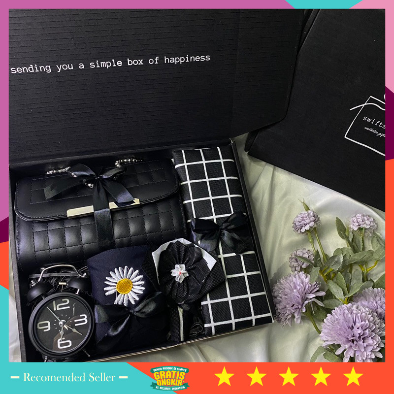 

Kado Natal tahun baru happy new years bagus murah unik / GIFTBOX WANITA HAMPERS ELEGAN
