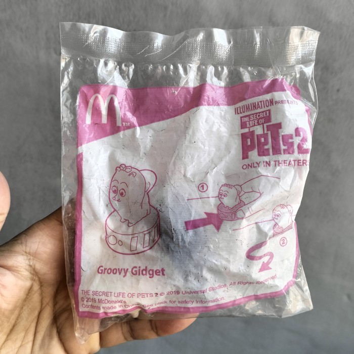 Mainan Happy Meal The Secret Of Pets 2 Groovy Gidget - Food Toys Segel
