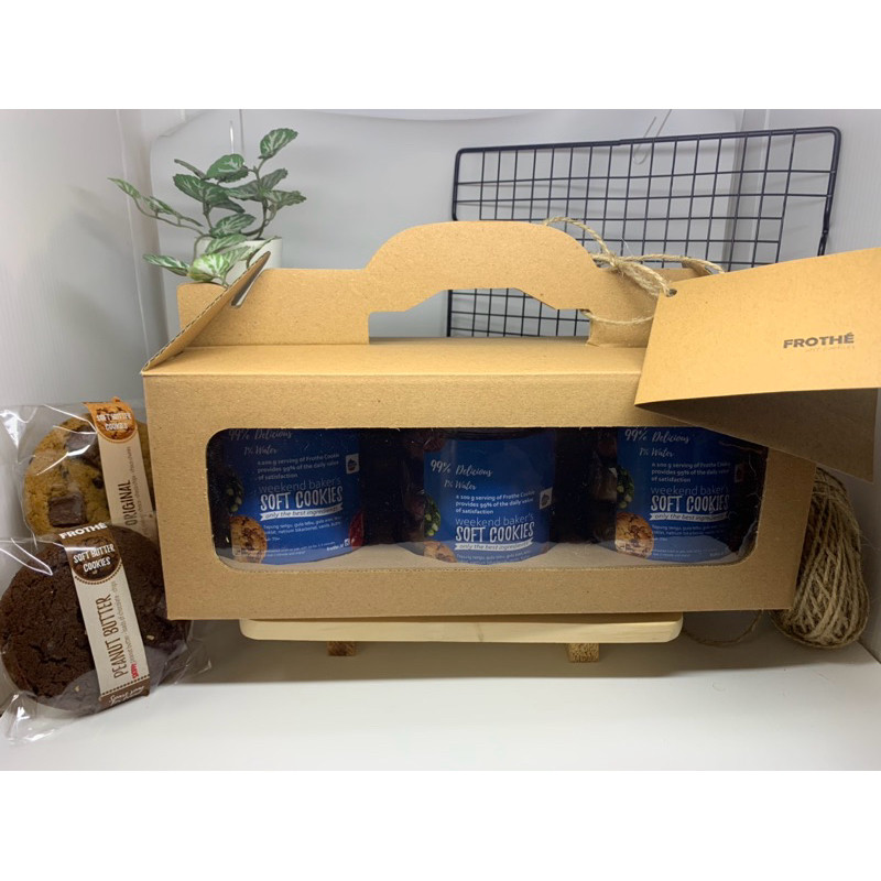 

Frothe Soft Baked Cookie Gift Box Mika Hampers // Original, Redvelvet, Double Choco, Matcha