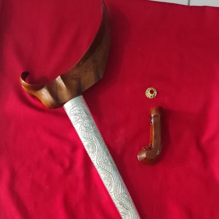 

Warangka keris kayu jati alusan pendok putih