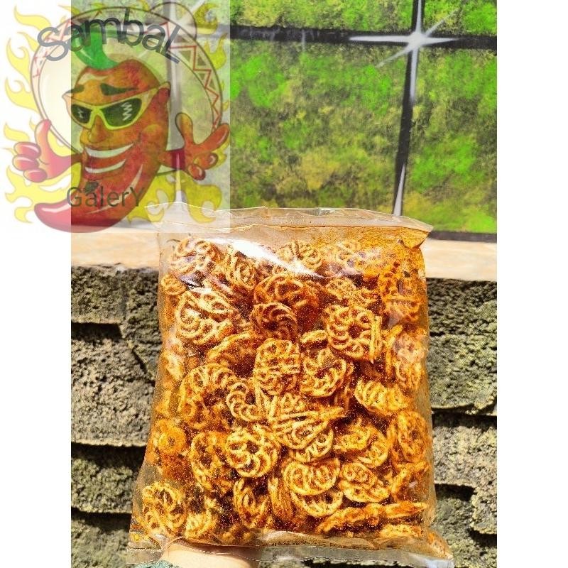 

SambaL Galery kerupuk viral kerupuk Rafael kerupuk mawar pedas daun jeruk isi 500gram