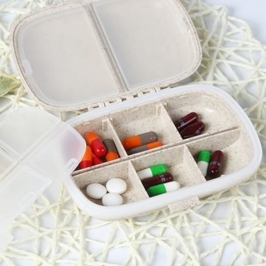 (8 Sekat) Kotak Obat Plastik / Tempat Penyimpanan Obat / Barang Kecil Bentuk Dompet Kecil