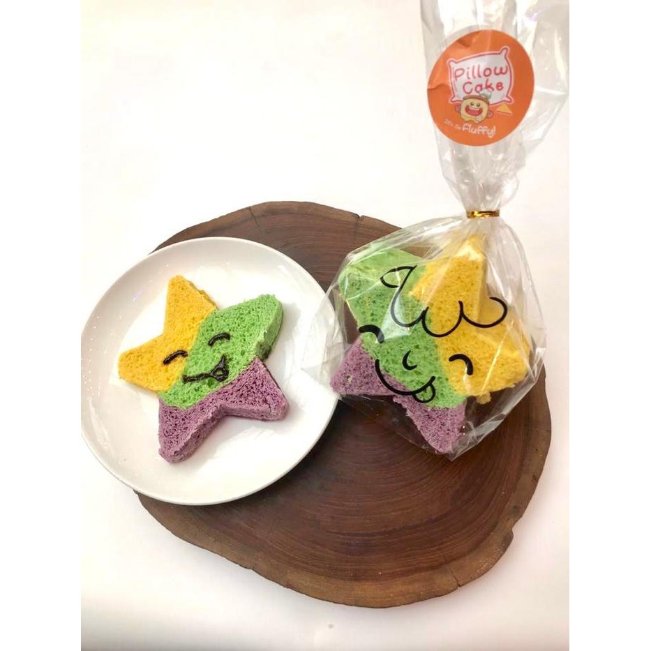 

Roti Tawar Karakter by PILLOWCAKE - LOVE