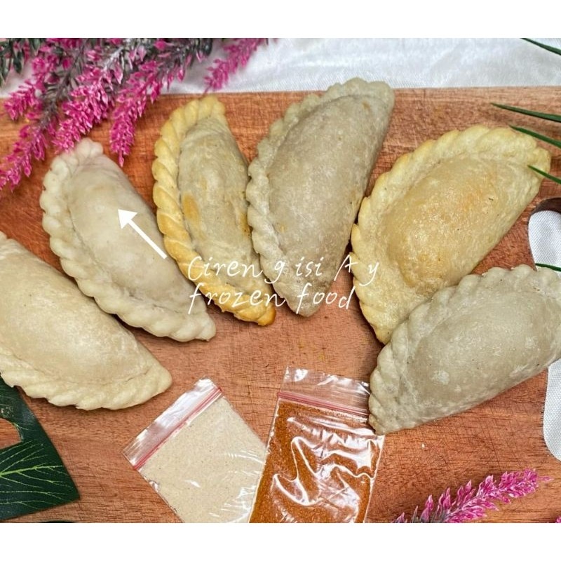 

Cireng Isi 6 Pcs Per Bungkus 8 Varian Rasa