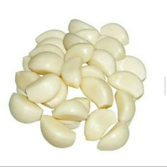 

bawang putih segar tanpa kulit