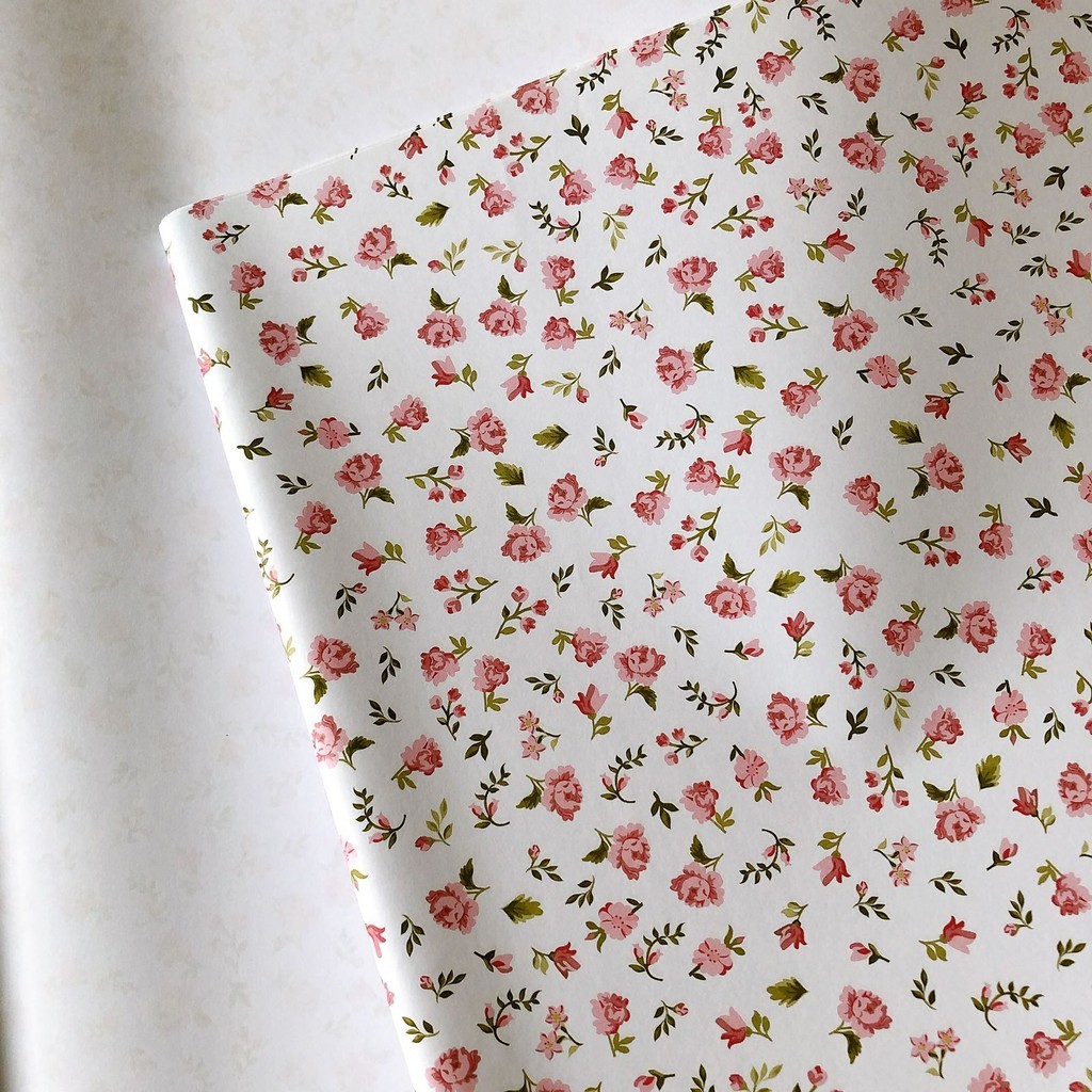 

Kertas Kado Bunga Shabby Flower White