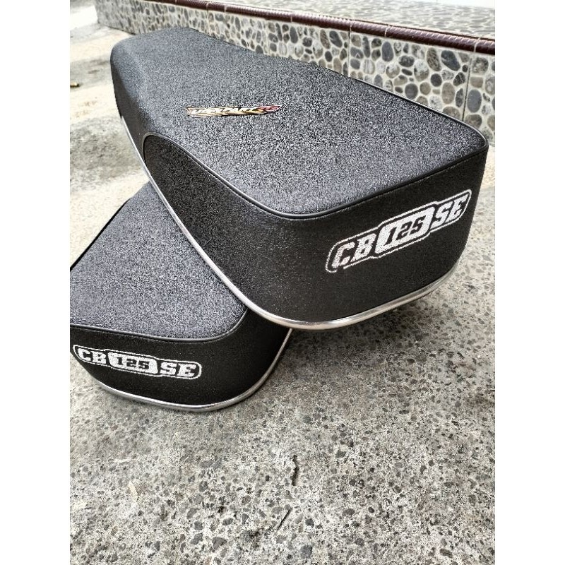 Jok cb125 SE kulit amplas bahan bagus jok CB berkwalitas