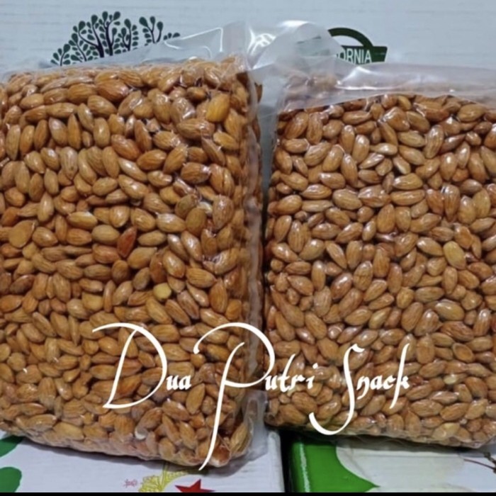 

AD Almond utuh mentah berat 1 kg