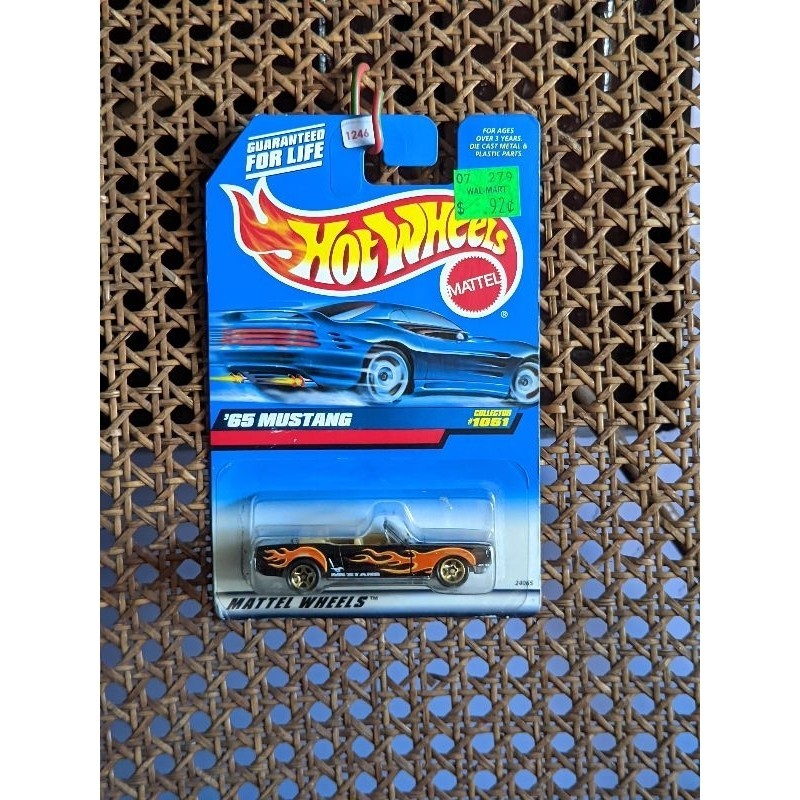 NM23L hotwheels hw 65 mustang hitam kap bisa dibuka blue card lawas jadul retro