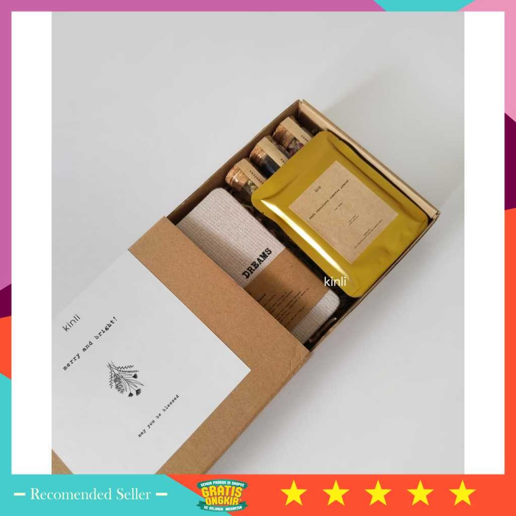 

Hampers kekinian unik viral murah ulangtahun natal tahun baru merry christmas / luna holiday special edition hampers gift set conscious living