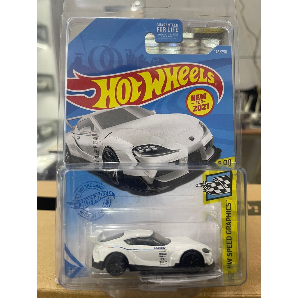 HOT WHEELS '20 TOYOTA GR SUPRA PUTIH