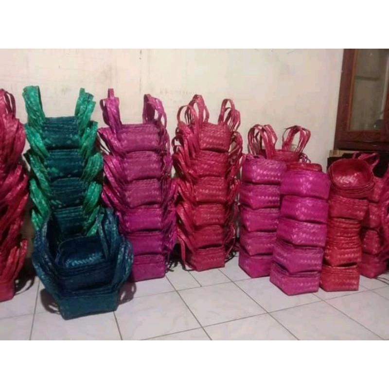 

Besek jinjing ukuran 22x22 cm | Besek bambu Jinjing | Kerajinan Handmade Besek Pordjo