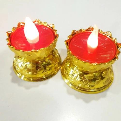 Lilin LED Warna Merah Teratai Sepasang
