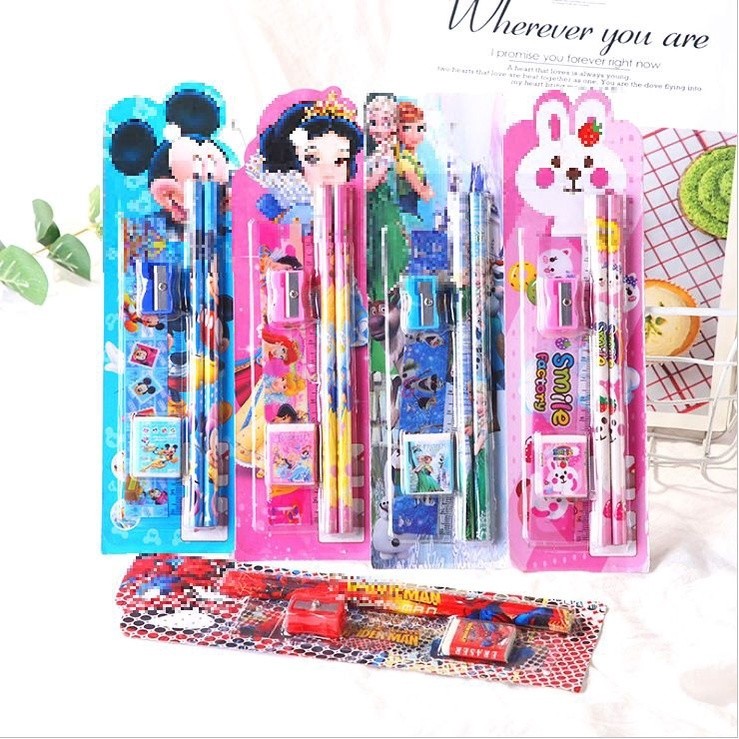 

Alat Tulis 5 in 1 Karakter / Paket Penggaris & Pensil Set / Mini Stationery Sekolah