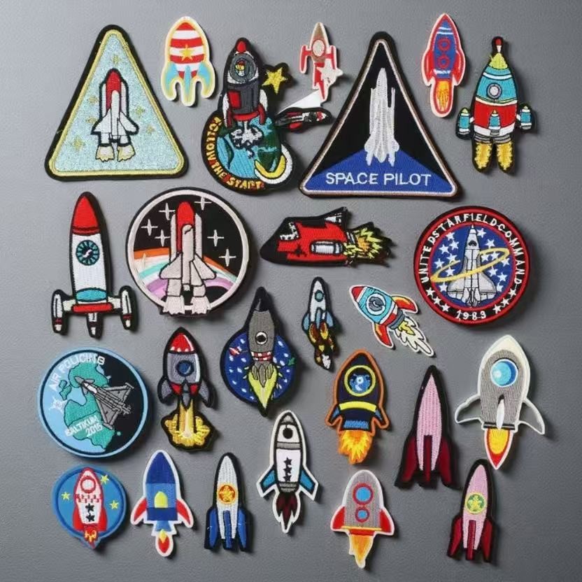 

Cartoon Embroidery Cloth Sticker Small Rocket Computer Embroidery Label Spaceship Patch Sticker Bag Decoration