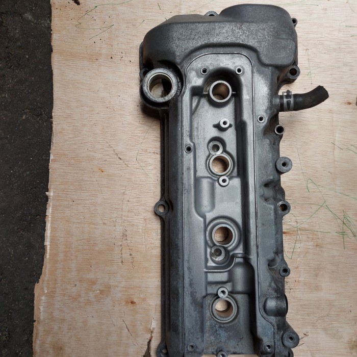 tutup klep suzuki xover sx4