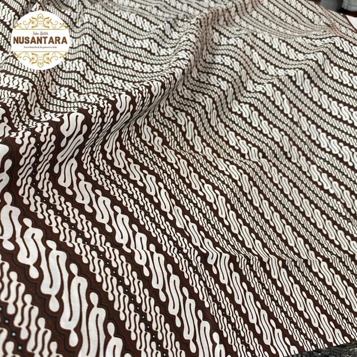 kain batik jarik bawahan motif parang klitik sogan jogja nusantara