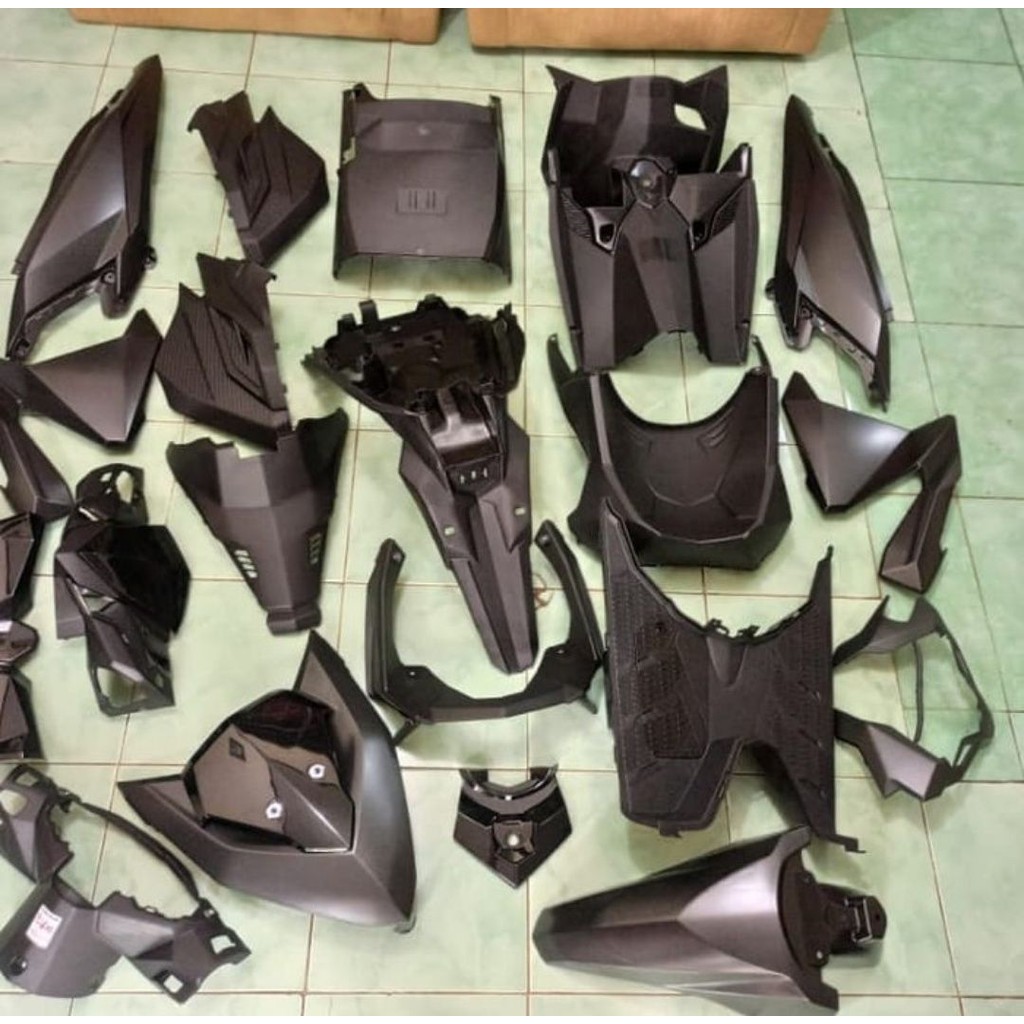 

FULL COVER BODY KASAR DAN HALUS HONDA VARIO 150 2015 -2017 HITAM DOP