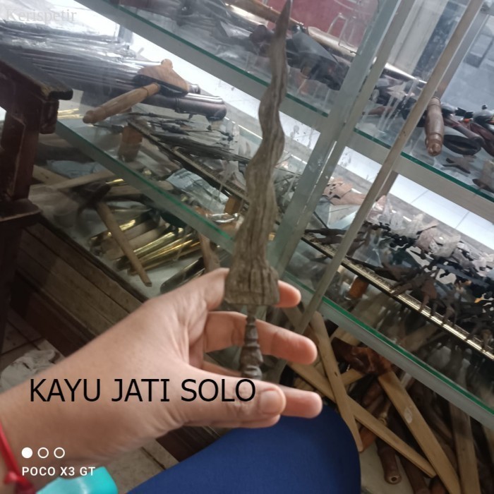 

ajimat betok putut sepuh ngulit semang pandawa Antikan KJS61 murah antik