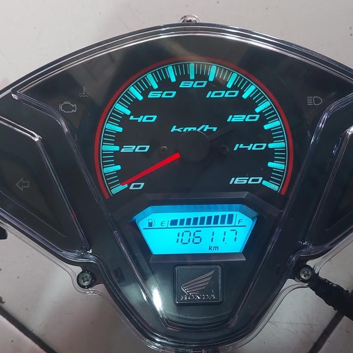 Speedometer vario 125 old NON ISS