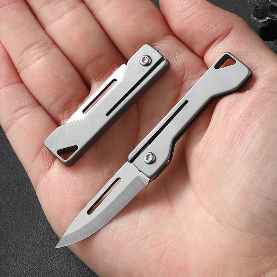 EDC Titanium Folding Knife Mini Key ain Knife Carrying Pocket Knife Unpacking Express Knife Fruit Fo