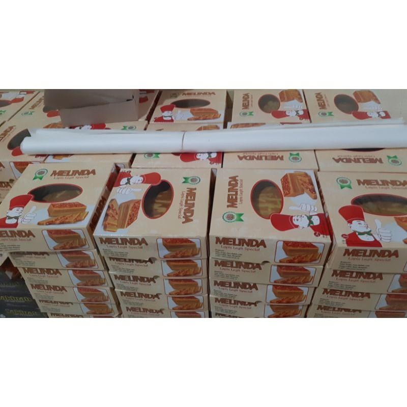 lapis legit spesial original melinda 17x17cm 700 gram fresh from oven