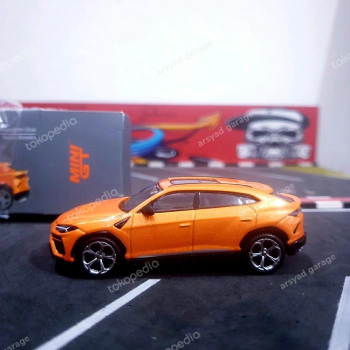EX99... LDiecasr Mini GT Lamborghini Urus Arancio Borealis no 360