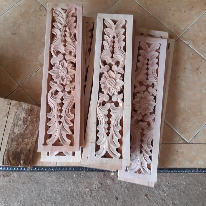 Ornamen Ukir Loster Ornamen Ukir Jendela Ukir Pintu Ukir Kayu Mahoni PGR