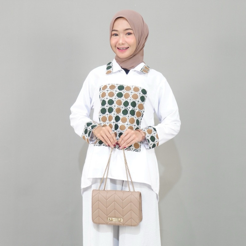 Zendaya baju batik wanita blus cundamani warna putih bahan toyobo kombinasi cap garutan sangat canti