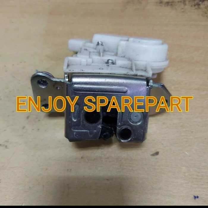 Doorlock Door Lock Pintu Bagasi Avanza Grand New N Great New Xenia Ori