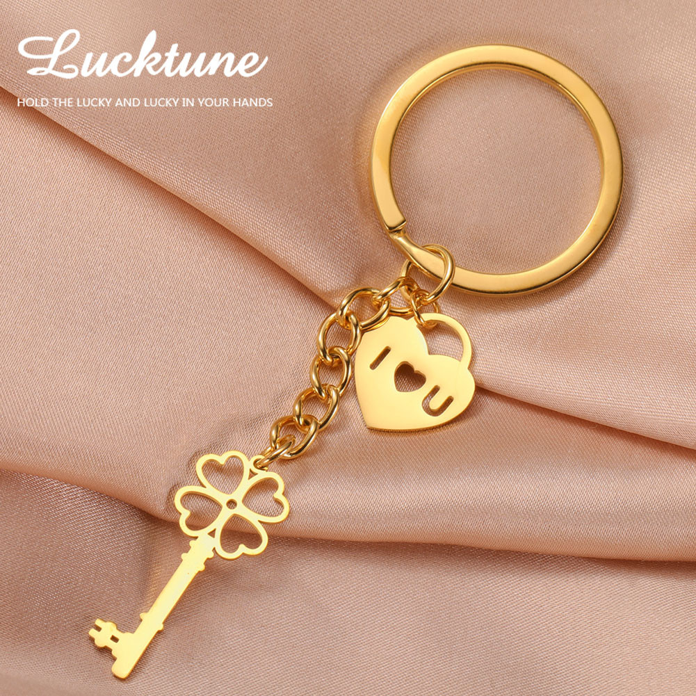 

Lucktune Heart Shaped Four Leaf Clover Keychain Women's Bag Key Chain Gold Color Keyring Pendant Accessories Anniversary Gift