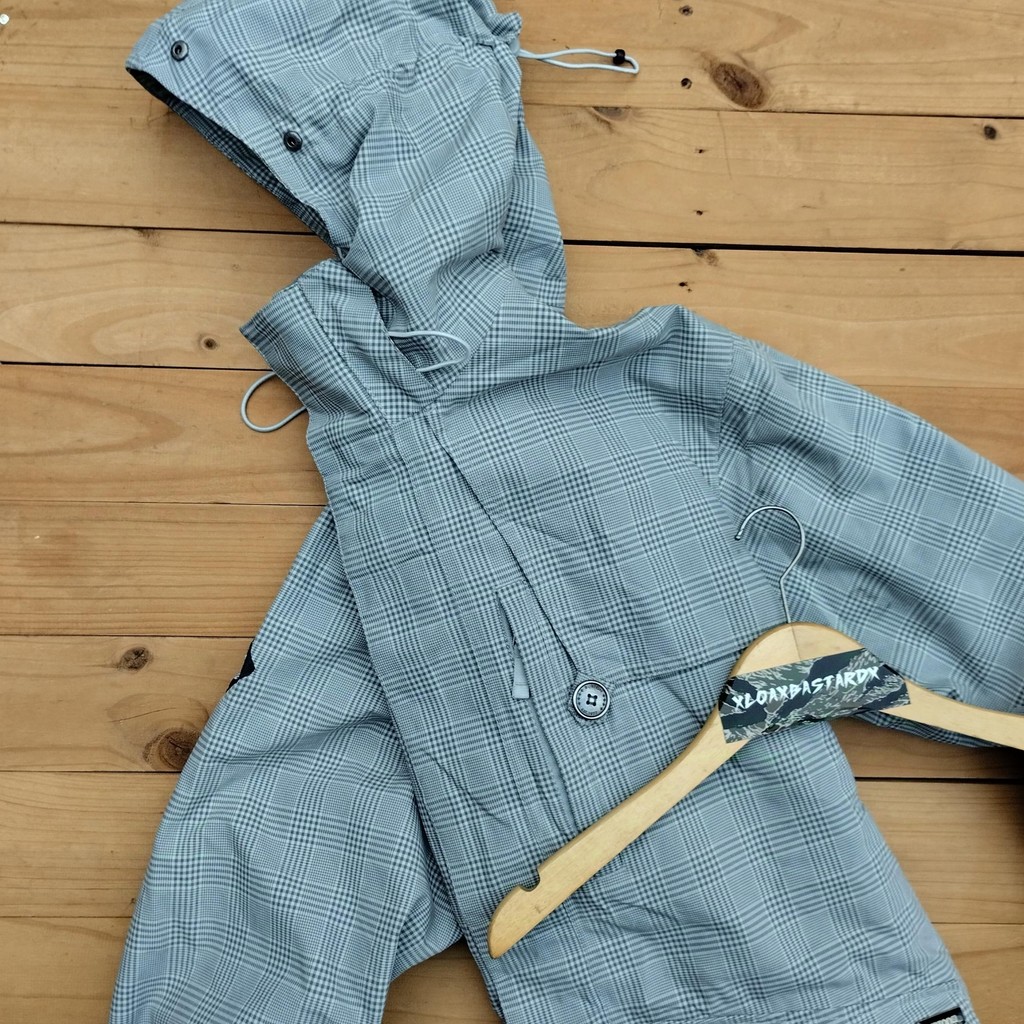 Burton snowboard gorpcore jacket