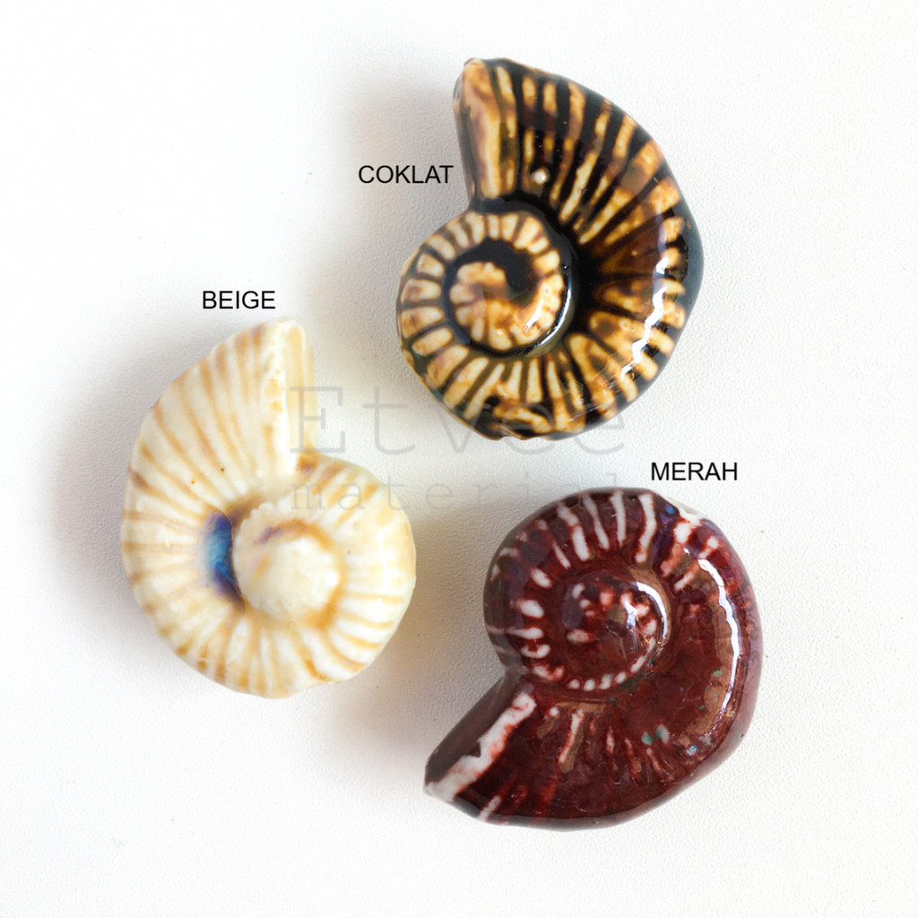 Manik mote keramik bead rumah siput keong besar