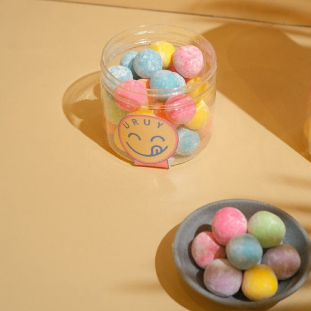 

Bola susu 600 ML + free susu bubuk