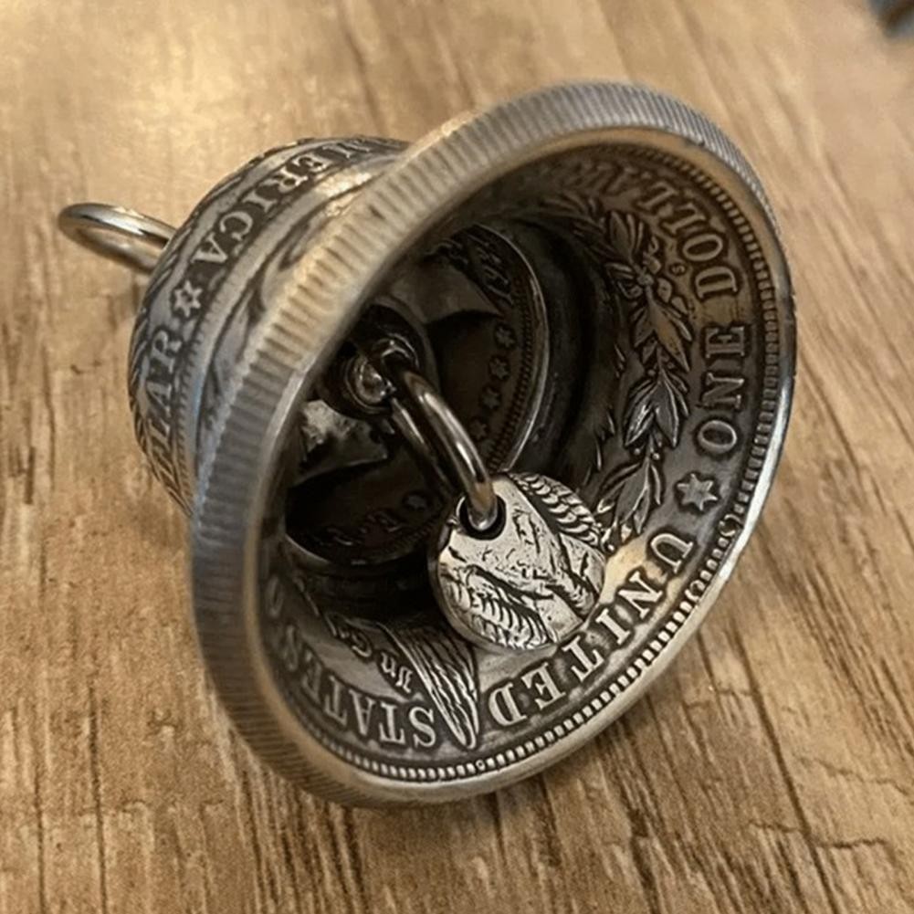 

Vintage Bell Pendant Alloy Bell Pendant Classic Metal Hanging Bell Pendant with Pattern Fine Workmanship Vintage Bell for Home