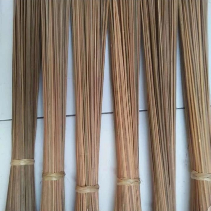 Sapu Lidi Aren Asli / Sapu Aren / Sapu Kawung Kering panjang 100 cm