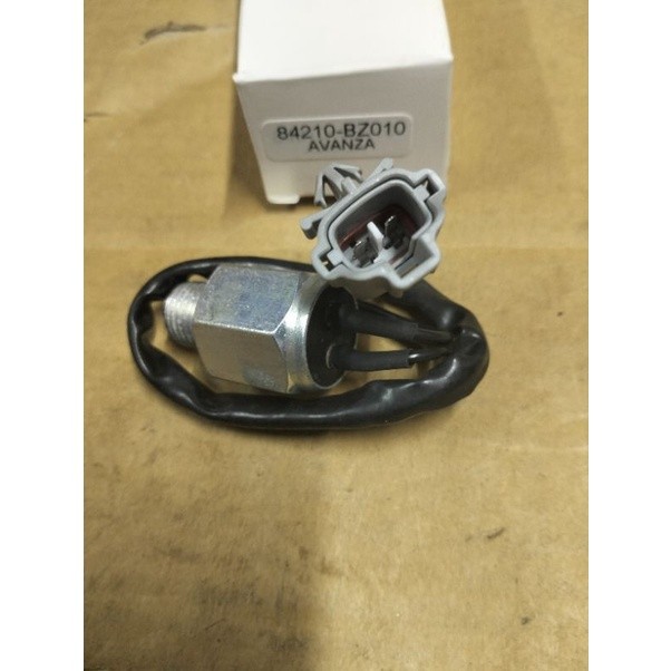 switch swit back up atret mundur avanza xenia UB