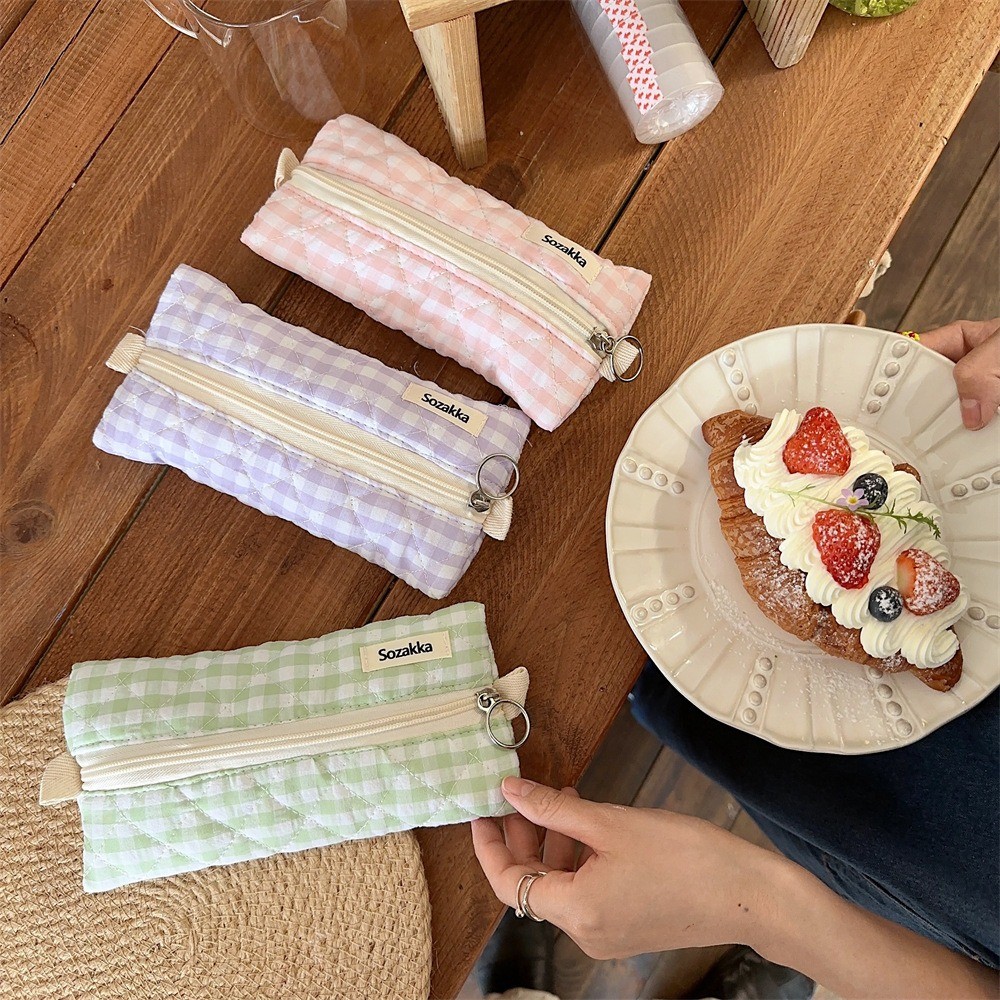 

Large Capacity Plaid Pen Bag Korean Style Makeup Brush Pou Sewing Pencil Case Cute Portable Stationery Storage Bag Office