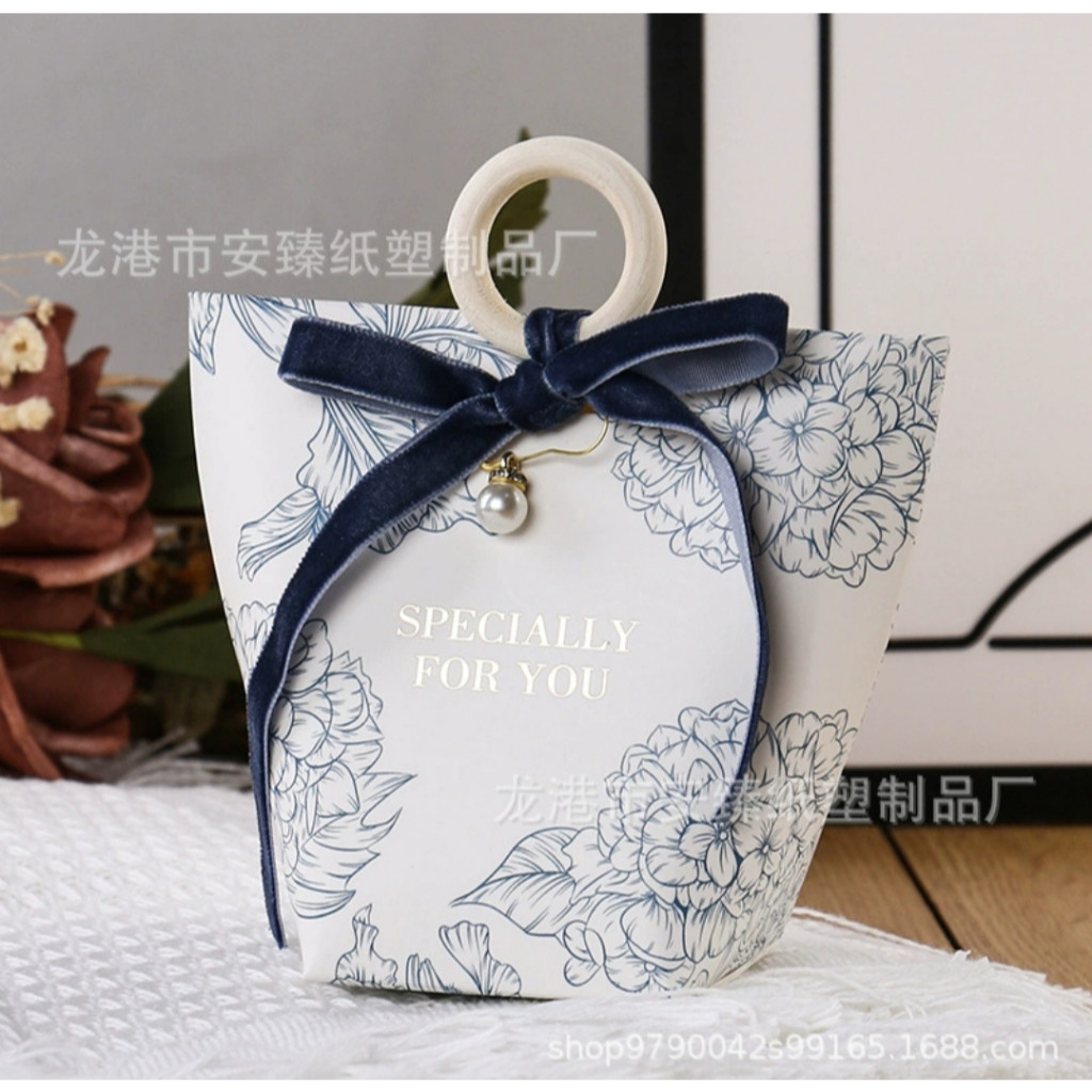 

5 PCS BOX WEDDING SNACK CANDY PITA DAN HANDLE CINCIN KAYU KOTAK LIPAT ISIAN COOKIES SOUVENIR HAMPERS