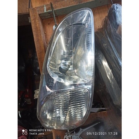 headlamp lampu depan kia sedona