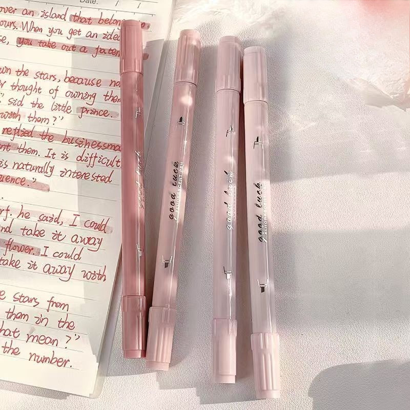 

Highlighter 4pcs Aesthetic Korea - Warna Macaron Lembut / Spidol Warna-Warni Set / Stabilo Pen Double Tips Untuk Planner Book Catatan Sekolah