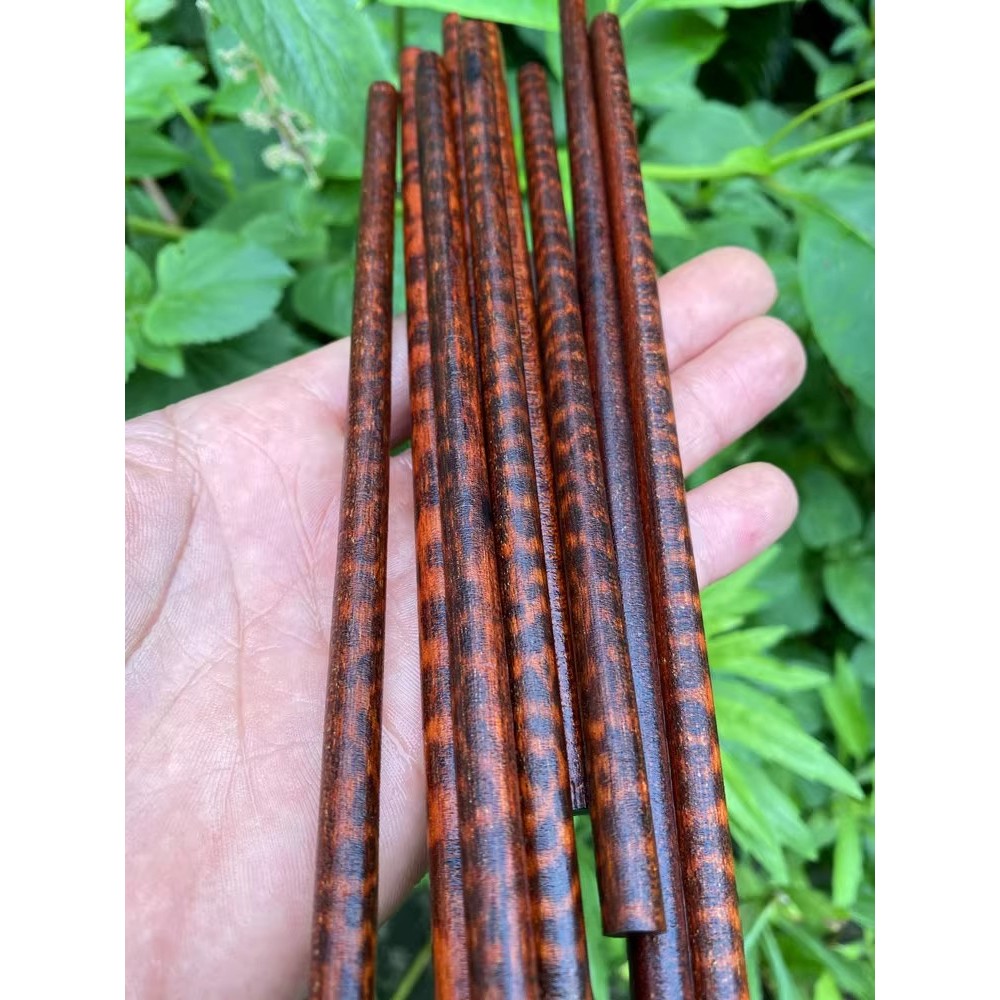 

Snake Pattern Wooden Round Stick Full Of Flowers, Fine Wooden Stick Handmade DIY Material Sweater Needle Semi-Finished Product