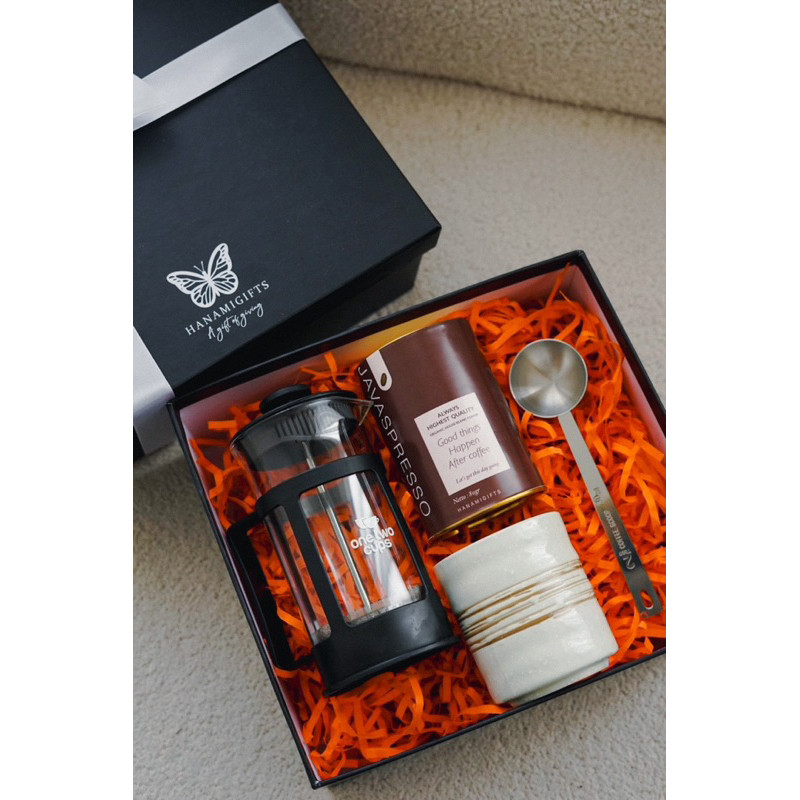 

BUMI - Hampers anniversary/Hampers Ulang Tahun/Hampers Wedding/Hampers Corporate/Kado farewell